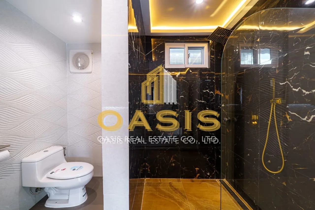 Exquisite Luxury Pool Villa for Sale Na Kluea Pattaya