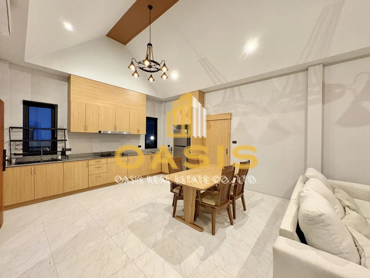 Spacious 3-Bedroom Family Home for rent