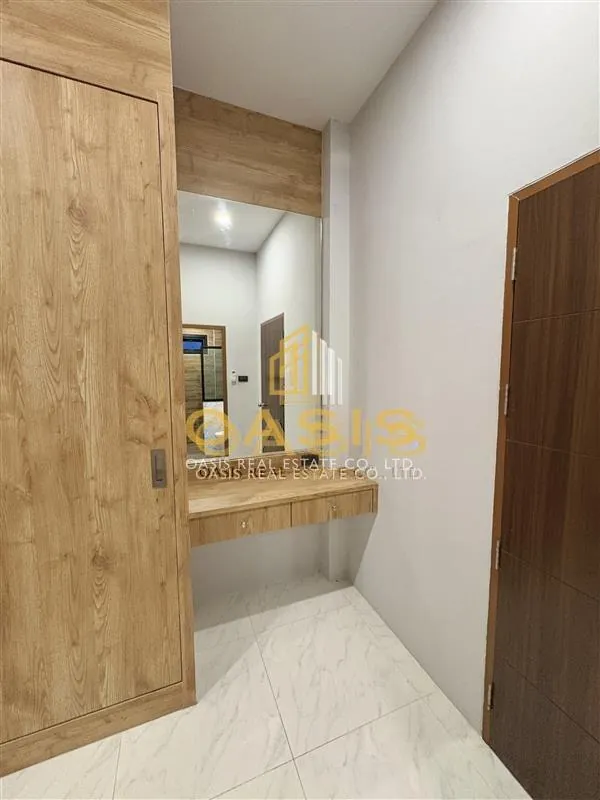 Spacious 3-Bedroom Family Home for rent