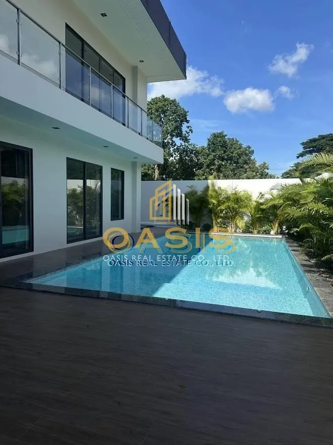 Luxury Designer Home for Sale near Mabprachan Lake
