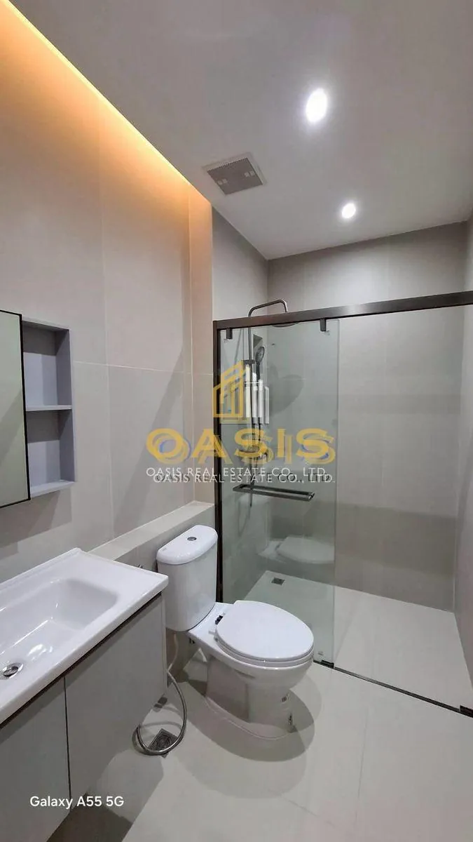 Jomtien Condotel Village Luxury Pool Villa For Sale