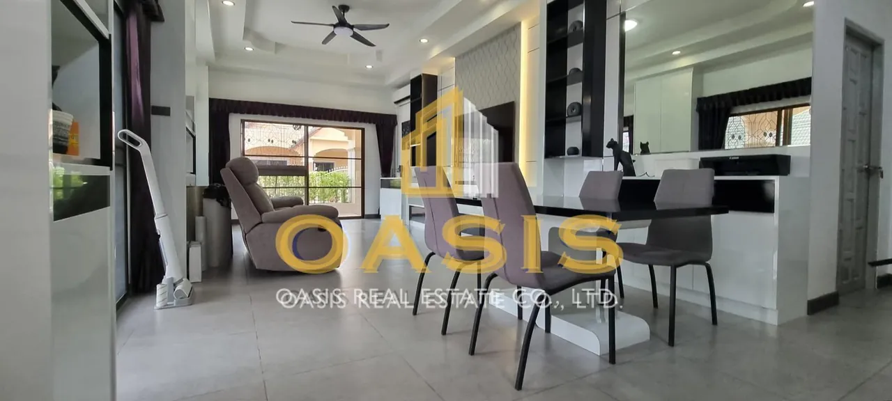 Luxury Pool Villa For Sale near Siam Country Club