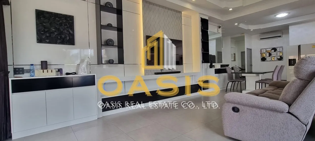Luxury Pool Villa For Sale near Siam Country Club