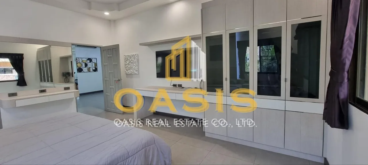 Luxury Pool Villa For Sale near Siam Country Club