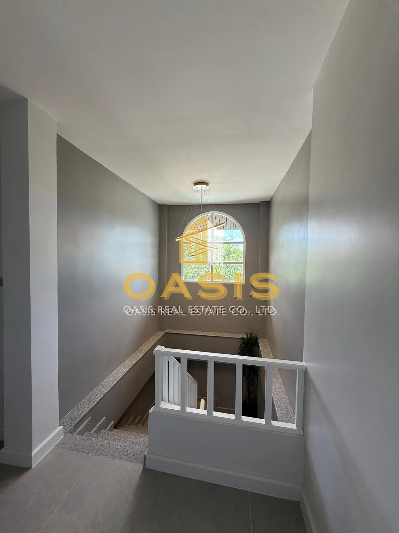 Elegant 5-Bedroom Pool Villa for Rent