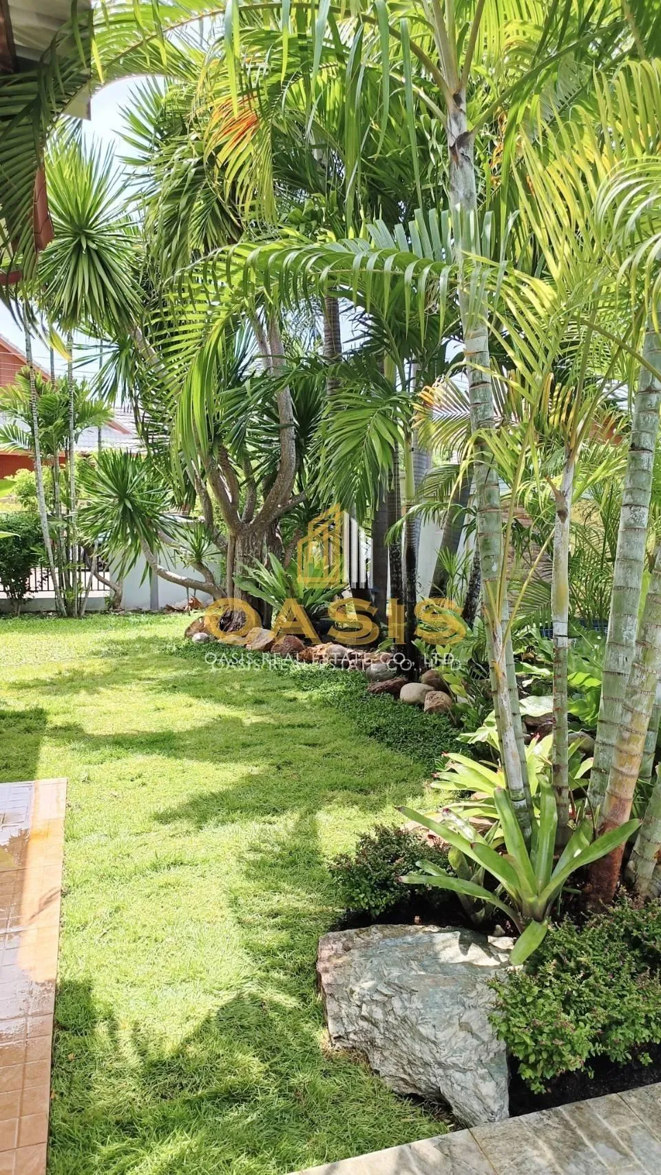 Family House for Sale Nibbana Shade