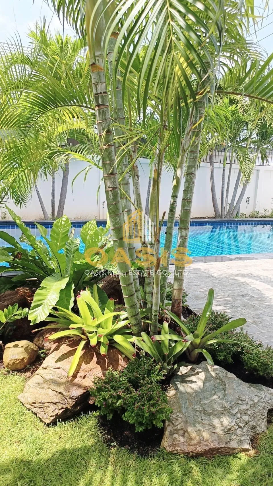 Family House for Sale Nibbana Shade