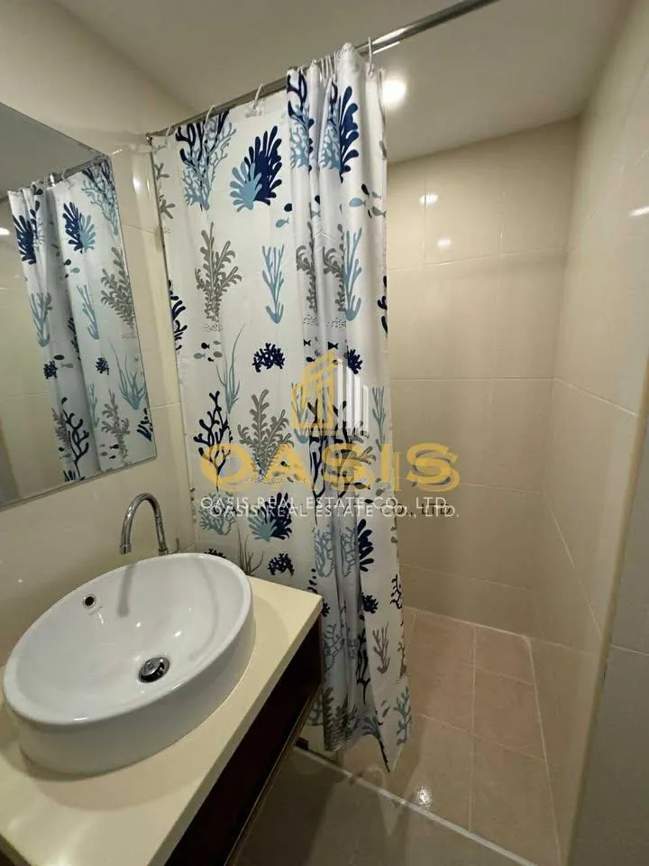 Studio with sea view in Sea Saran Condominium for sale