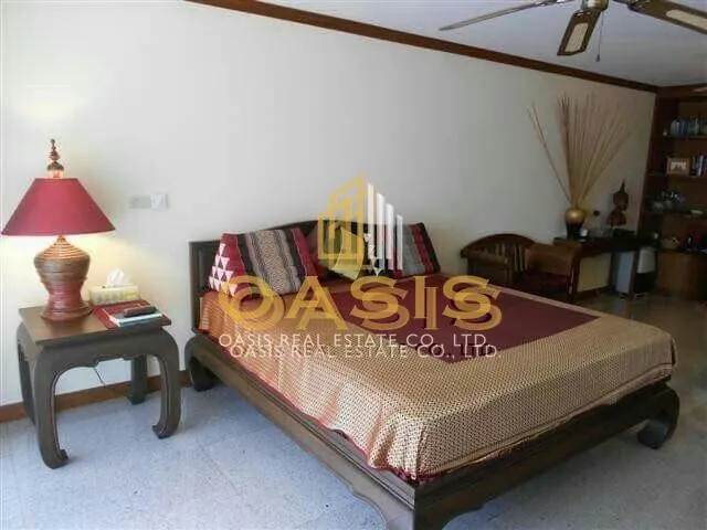 Spacious Studio at Royal Hill for sale
