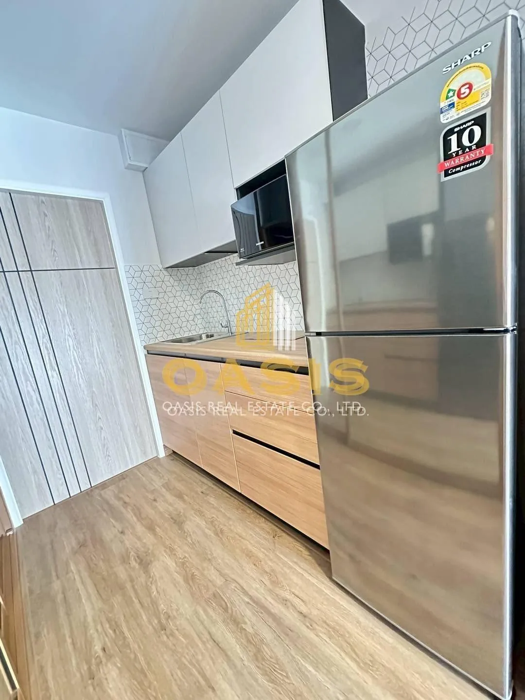 Diana Estate Condominium For rent