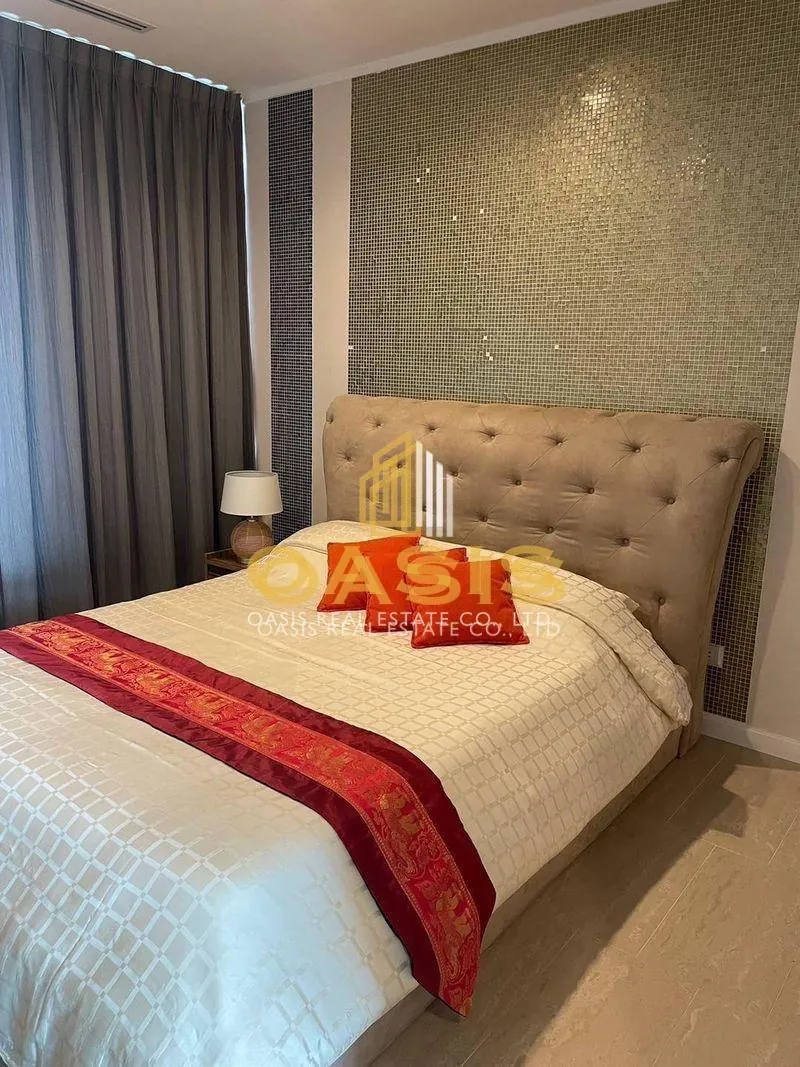 North Point Wongamat Beach Exceptional Duplex for Sale