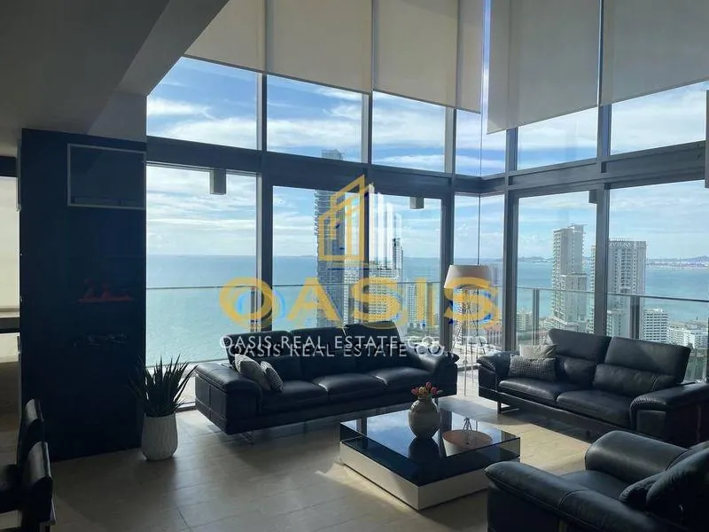 North Point Wongamat Beach Exceptional Duplex for Sale