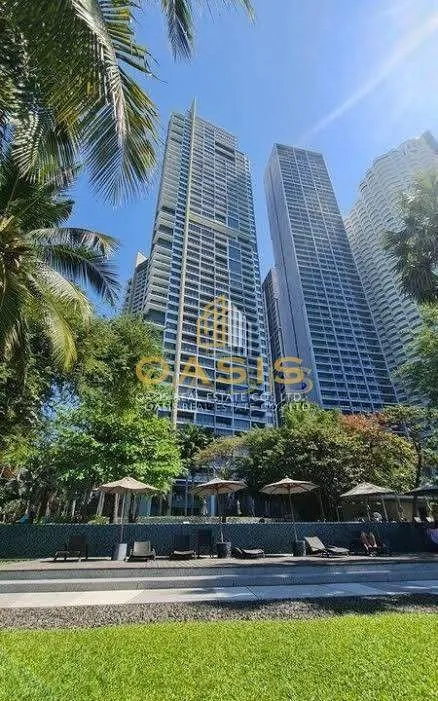 North Point Wongamat Beach Exceptional Duplex for Sale