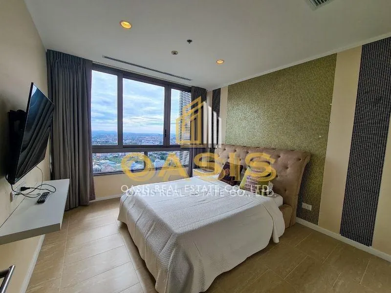 North Point Wongamat Beach Exceptional Duplex for Sale