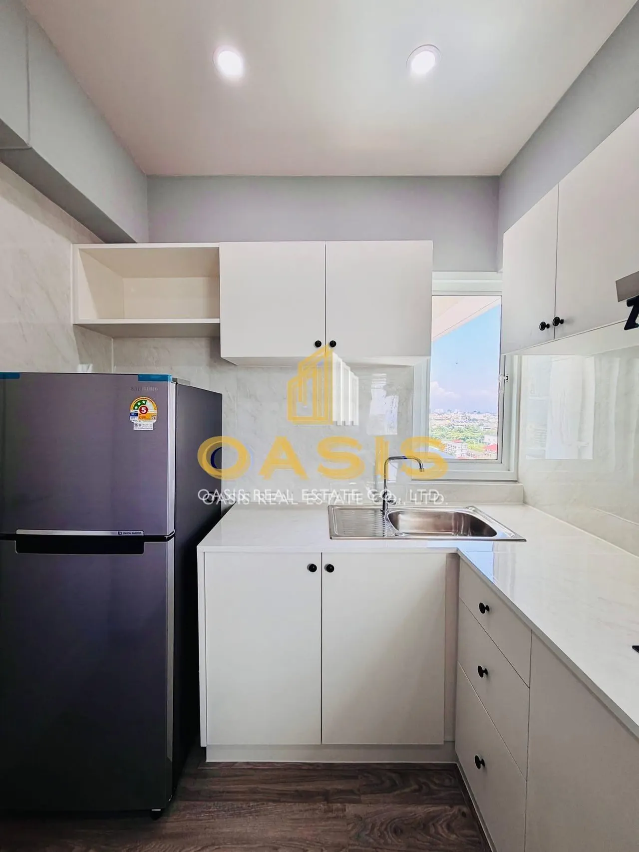 Thepprasit Condo for sale
