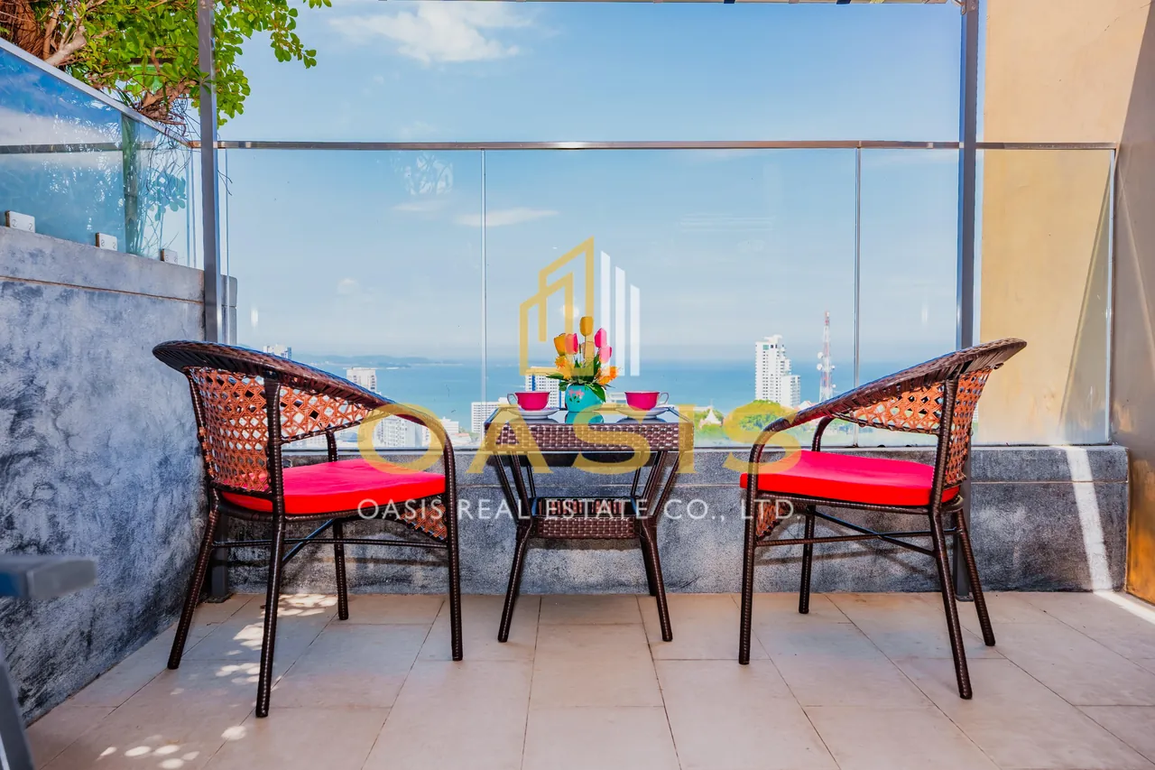 Largest Unit in Unixx South Pattaya for sale
