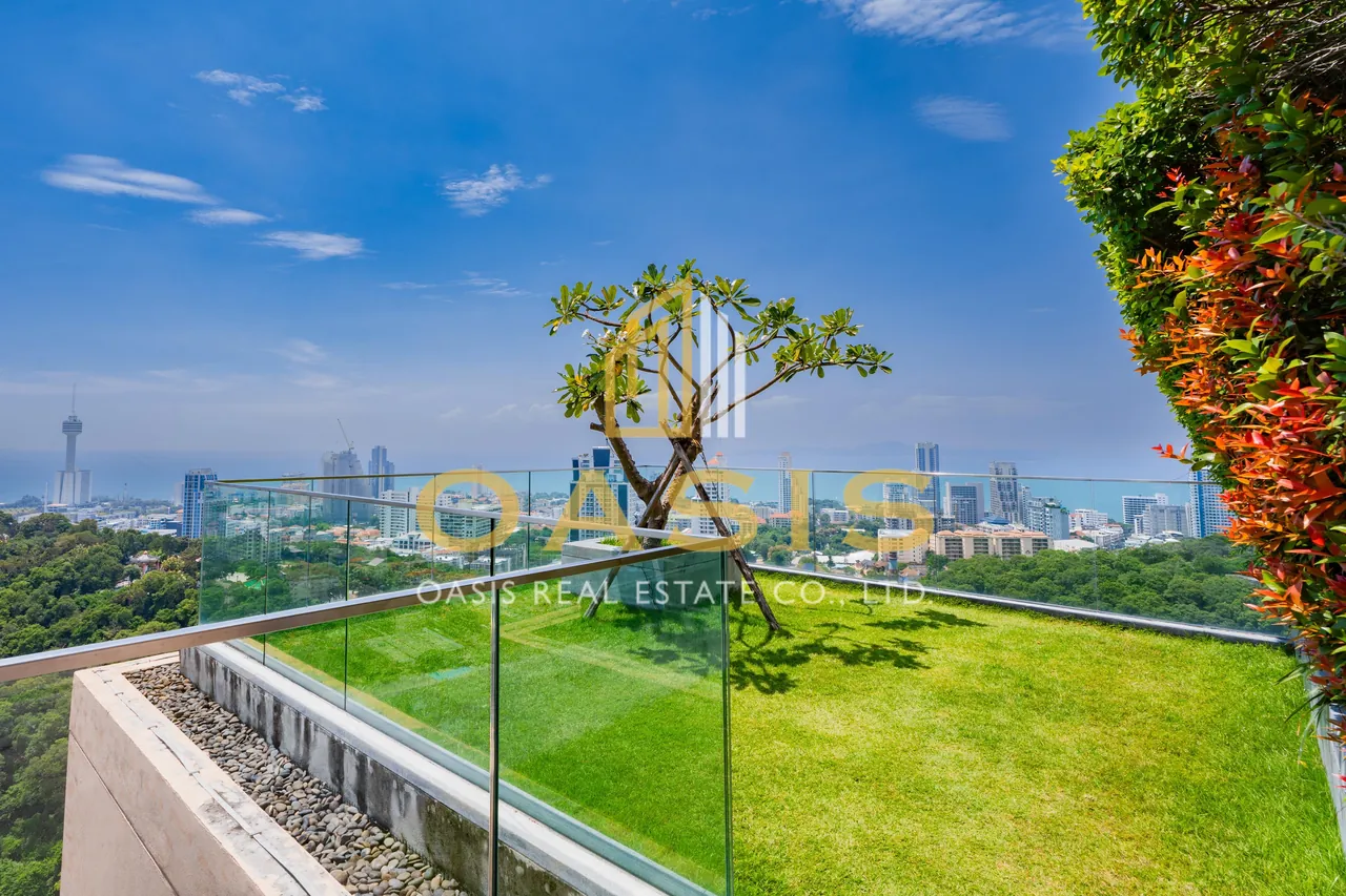 Largest Unit in Unixx South Pattaya for sale