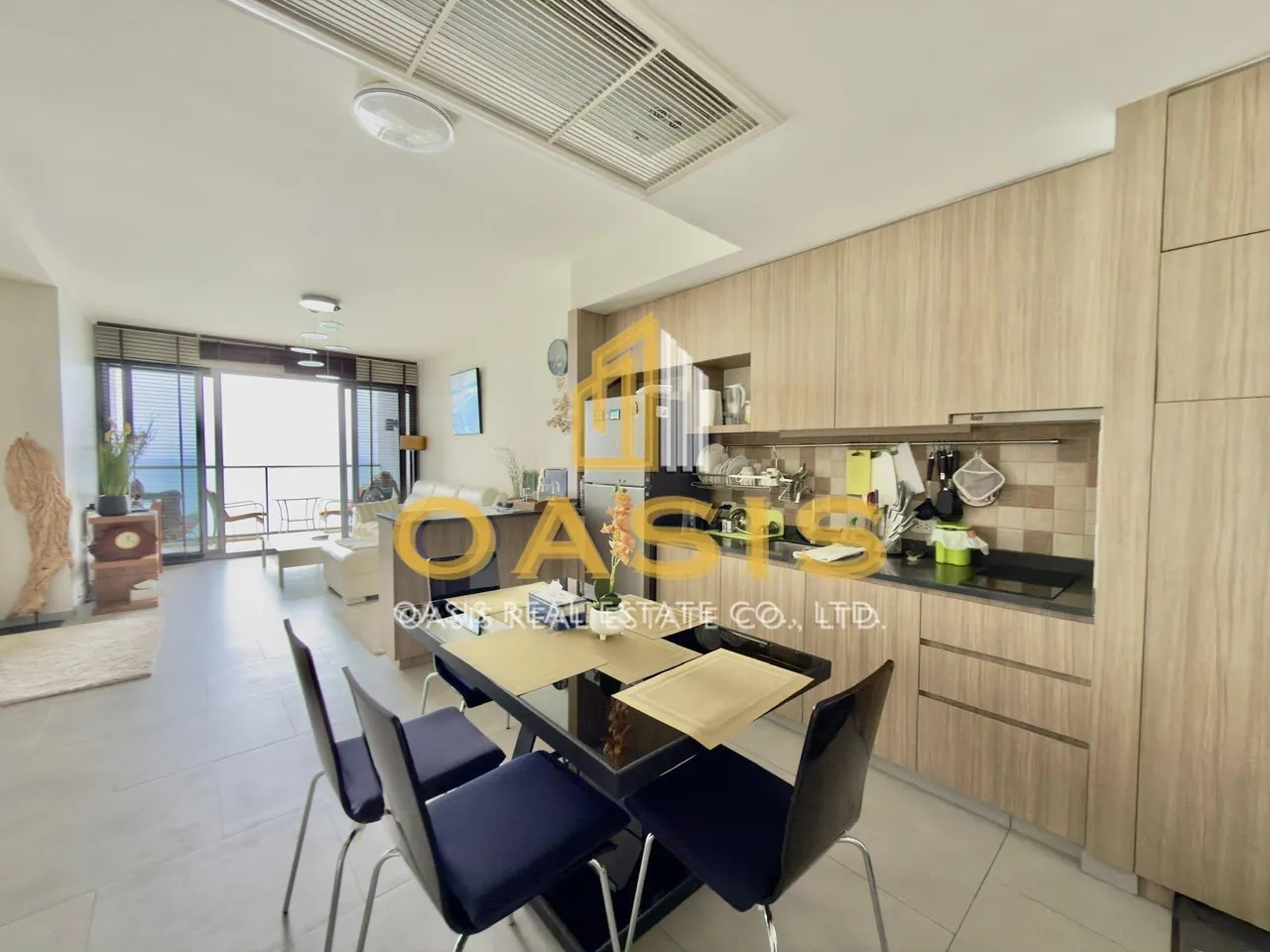 Zire Wongamat Sea View Condominium for Sale