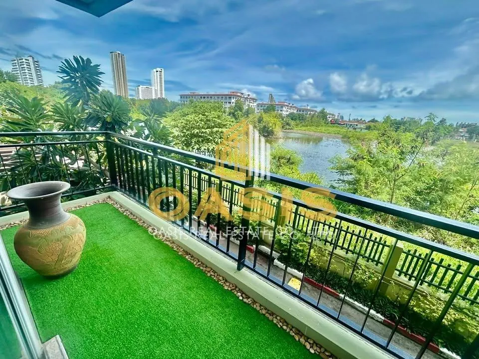 Condo for sale in Porchland 2