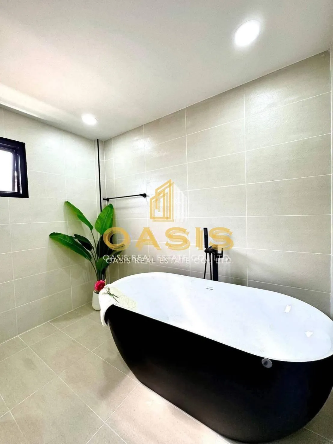 Pattaya Park Hill pool villa for sale