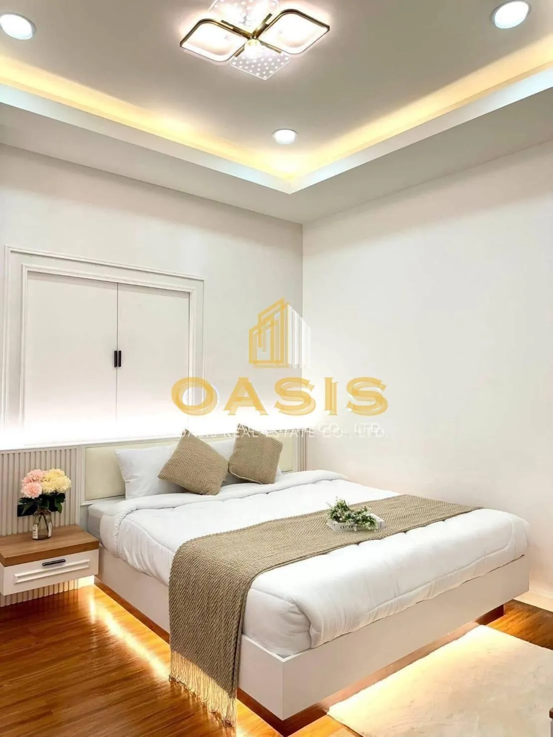 Pattaya Park Hill pool villa for sale