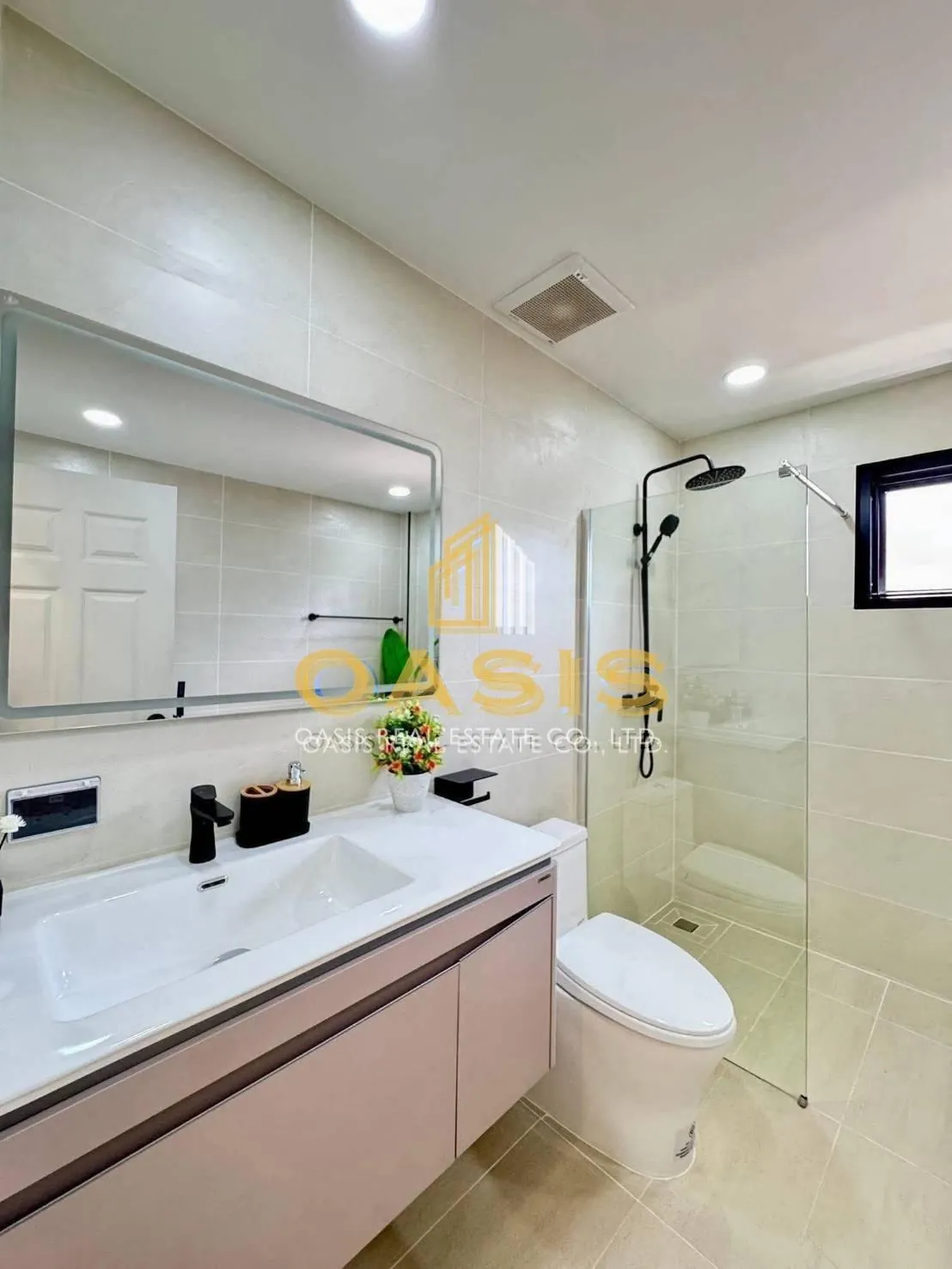 Pattaya Park Hill pool villa for sale