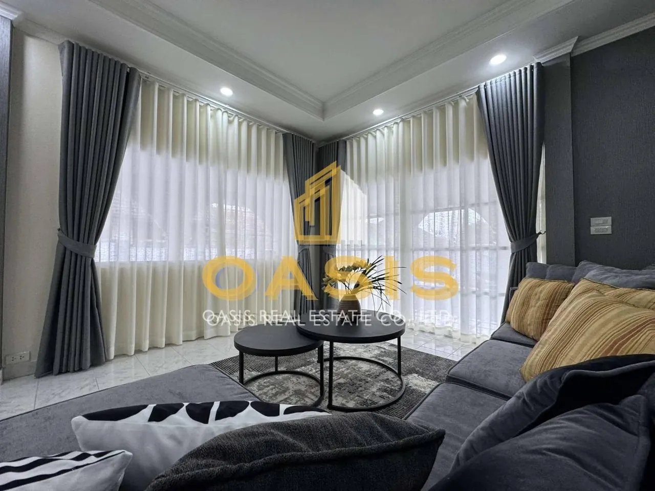 Pattaya Park Hill pool villa for sale