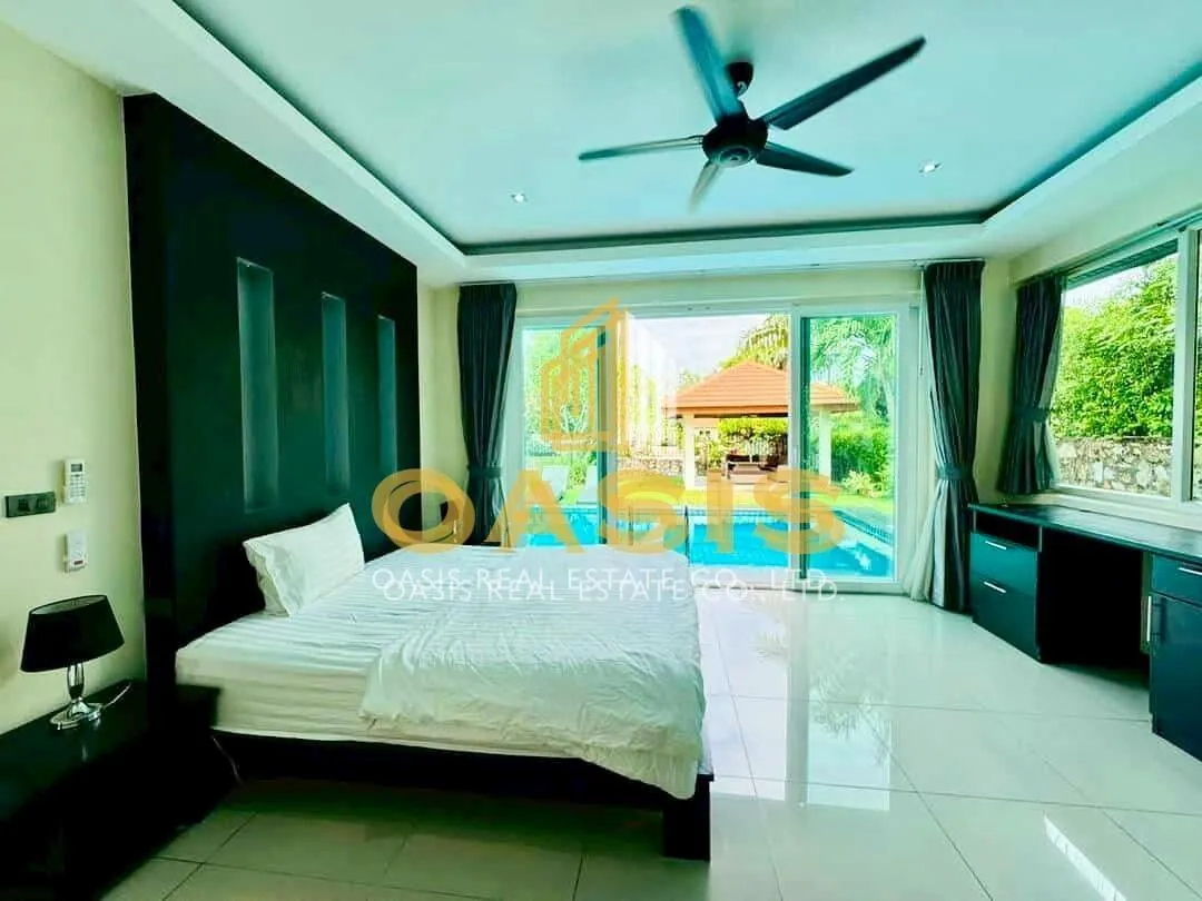 Luxury pool villa House for Rent Whispering Palms