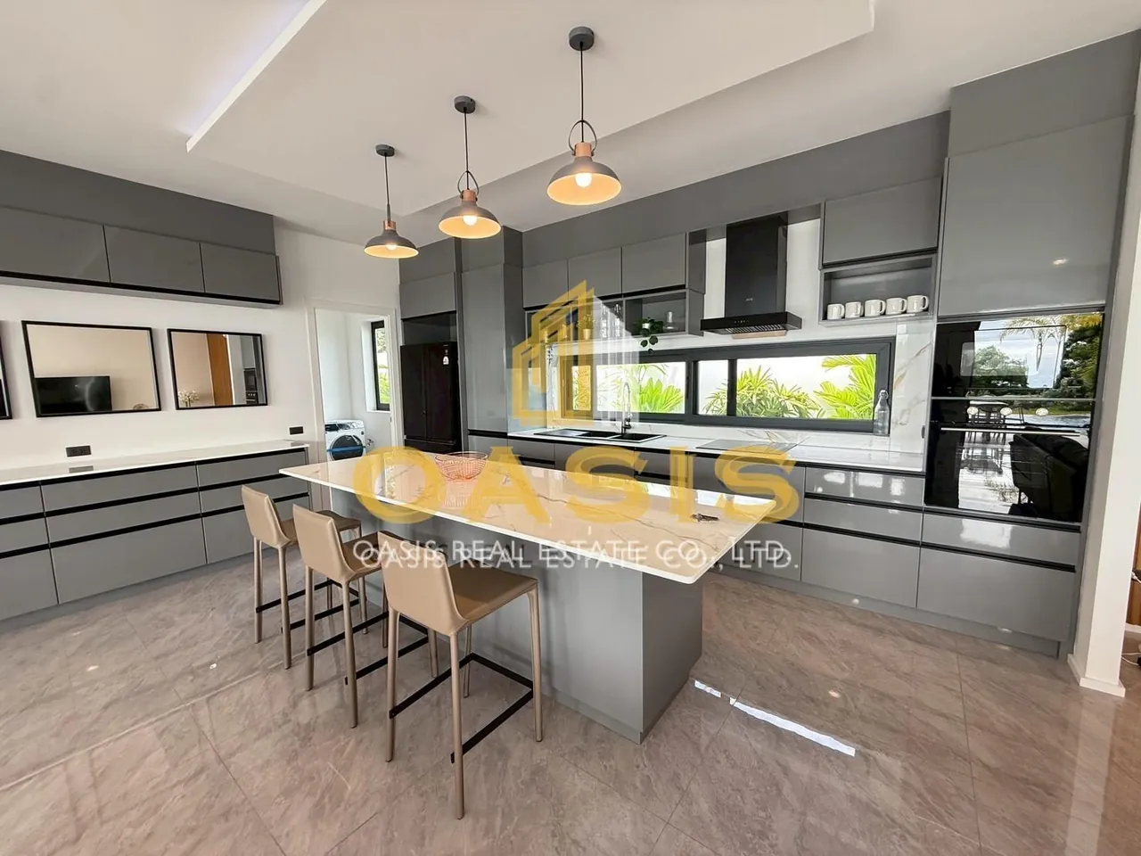 LUXURY POOL VILLAS IN A PRIME HILLSIDE LOCATION FOR SALE