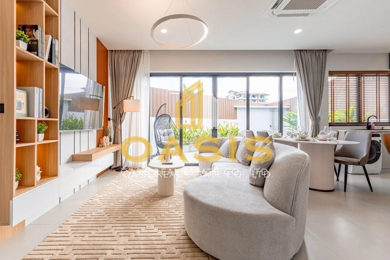 Modern Style Single House Pool Villa for Sale in Central Pattaya