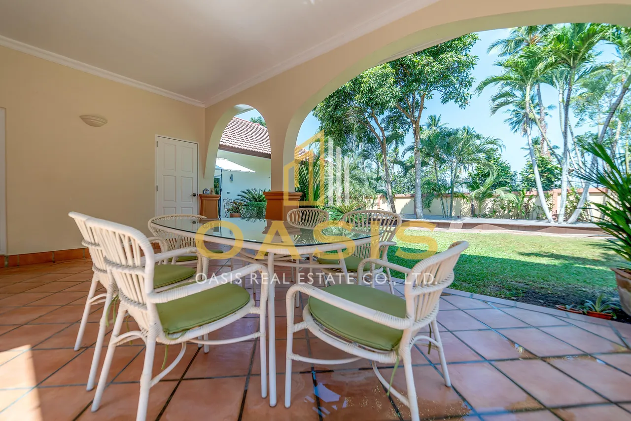 Elegant Luxury Pool Villa for Sale