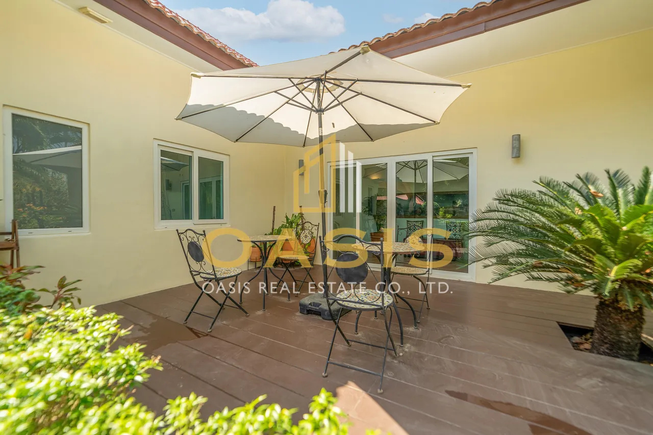 Elegant Luxury Pool Villa for Sale