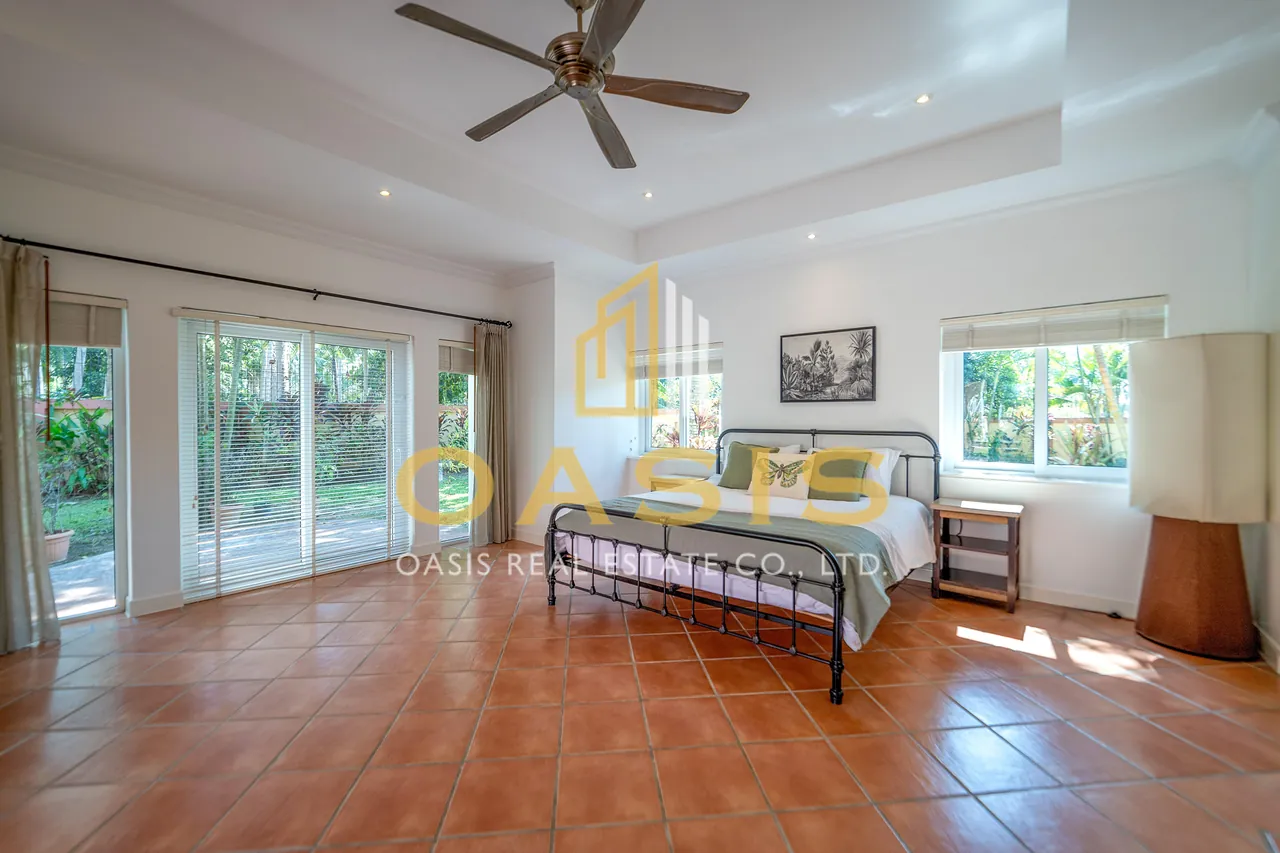 Elegant Luxury Pool Villa for Sale