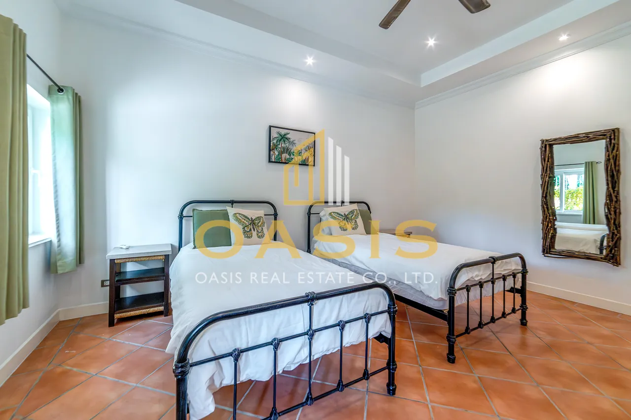 Elegant Luxury Pool Villa for Sale