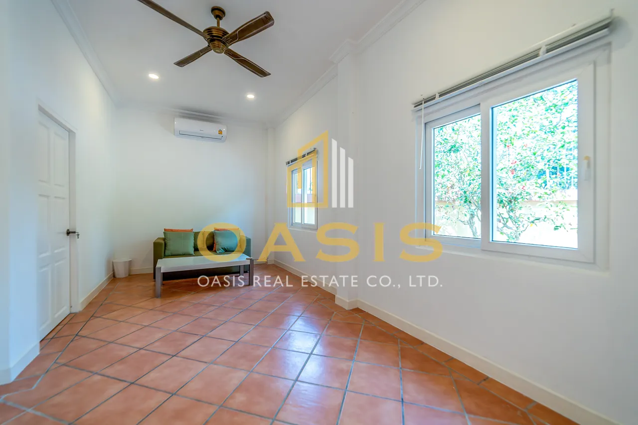 Elegant Luxury Pool Villa for Sale
