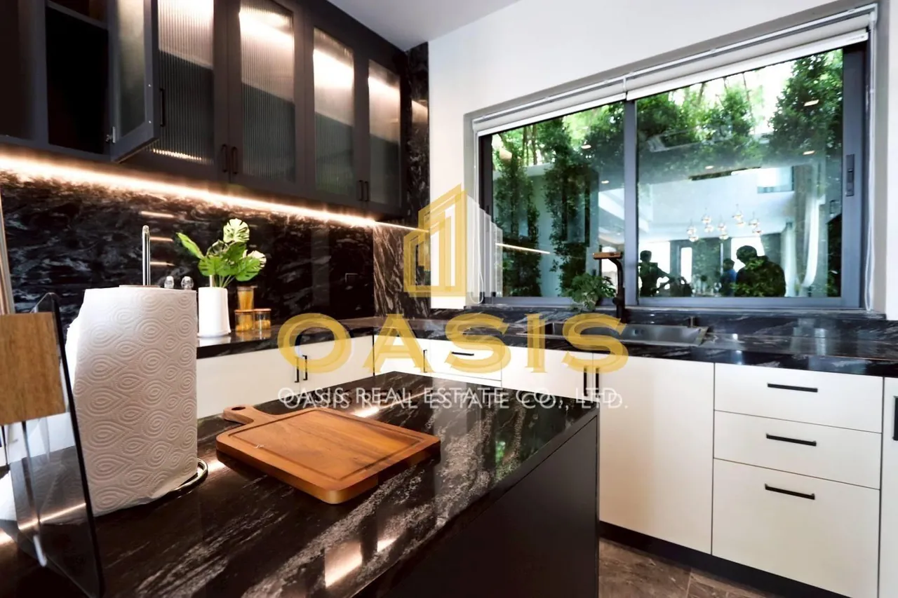 Exquisite 3-Storey Luxury Villa for sale