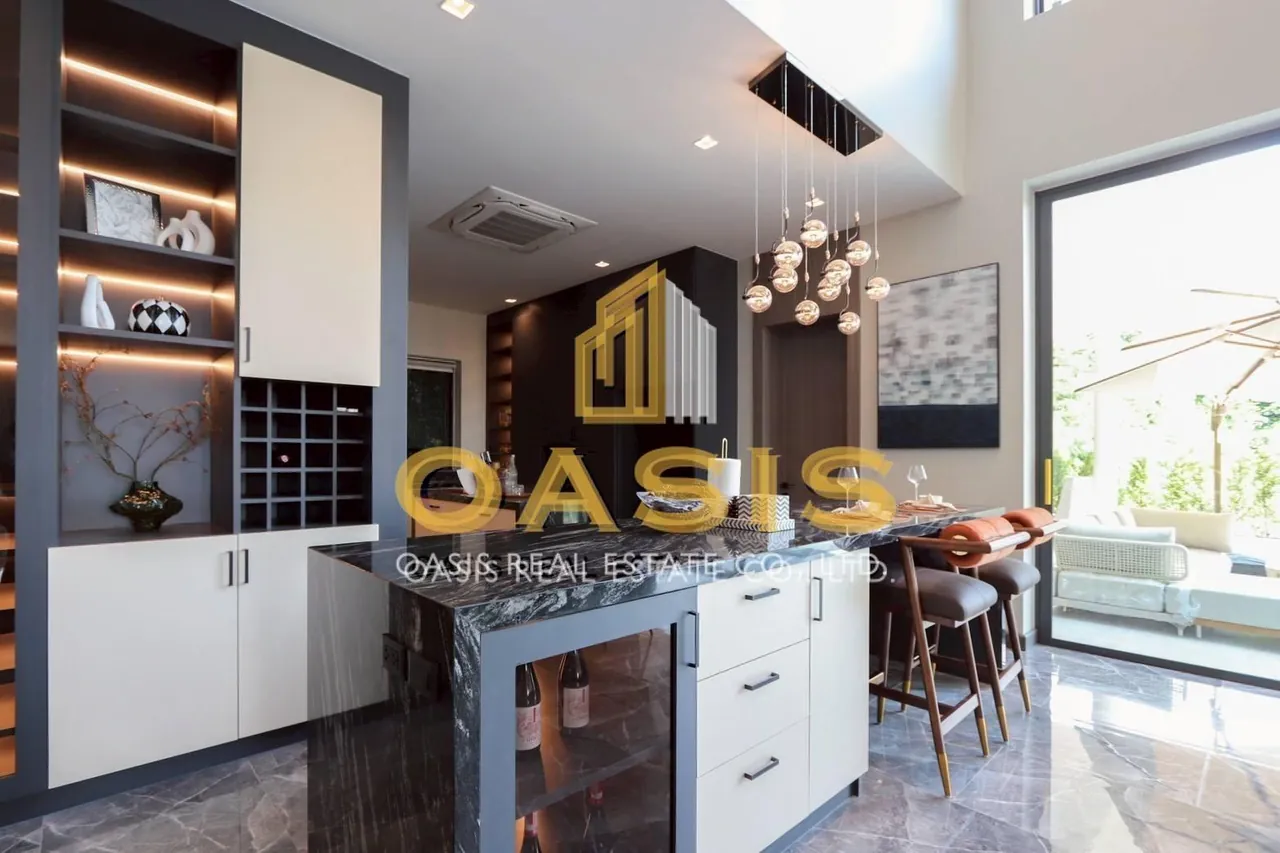 Exquisite 3-Storey Luxury Villa for sale