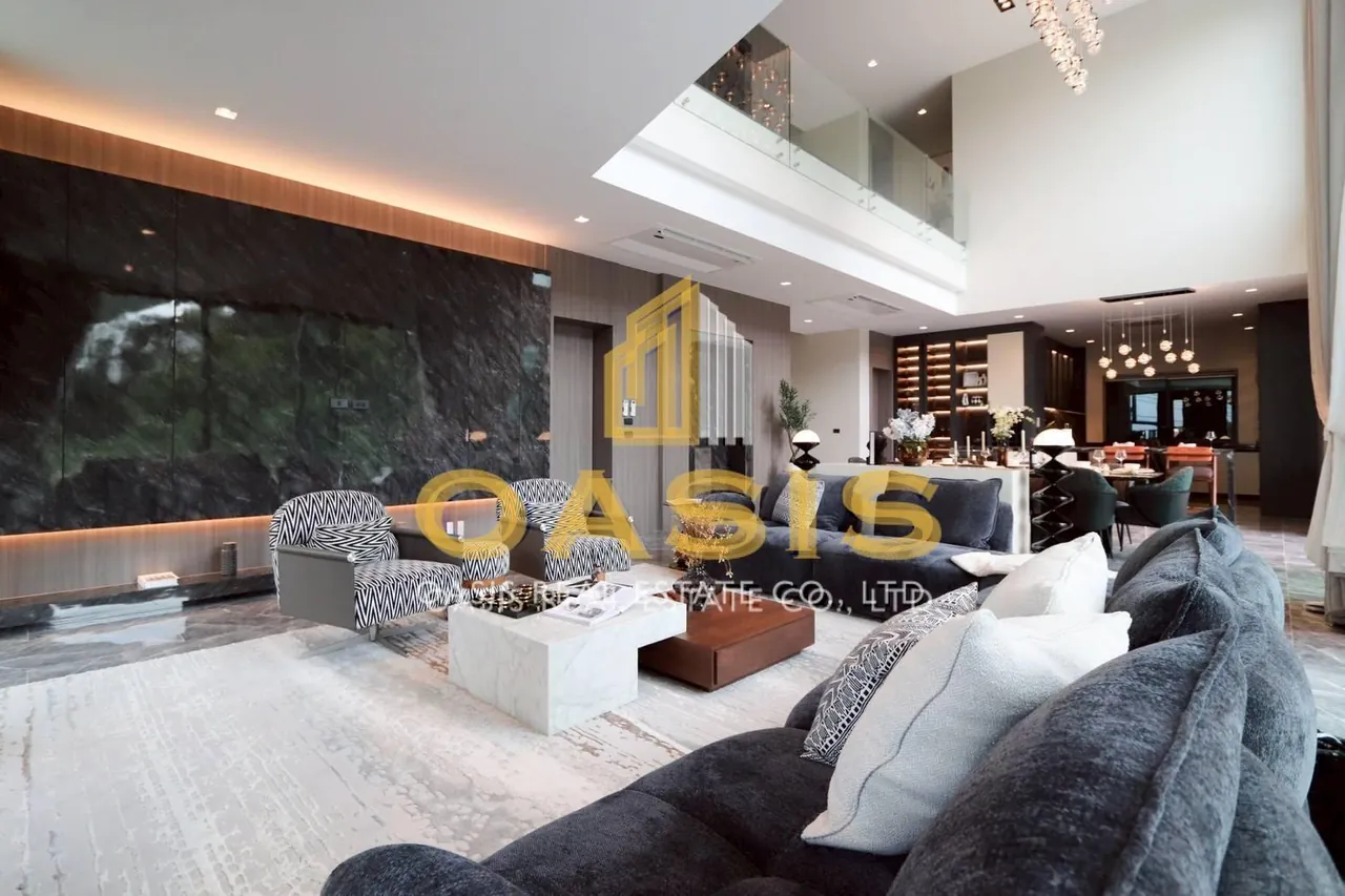 Exquisite 3-Storey Luxury Villa for sale