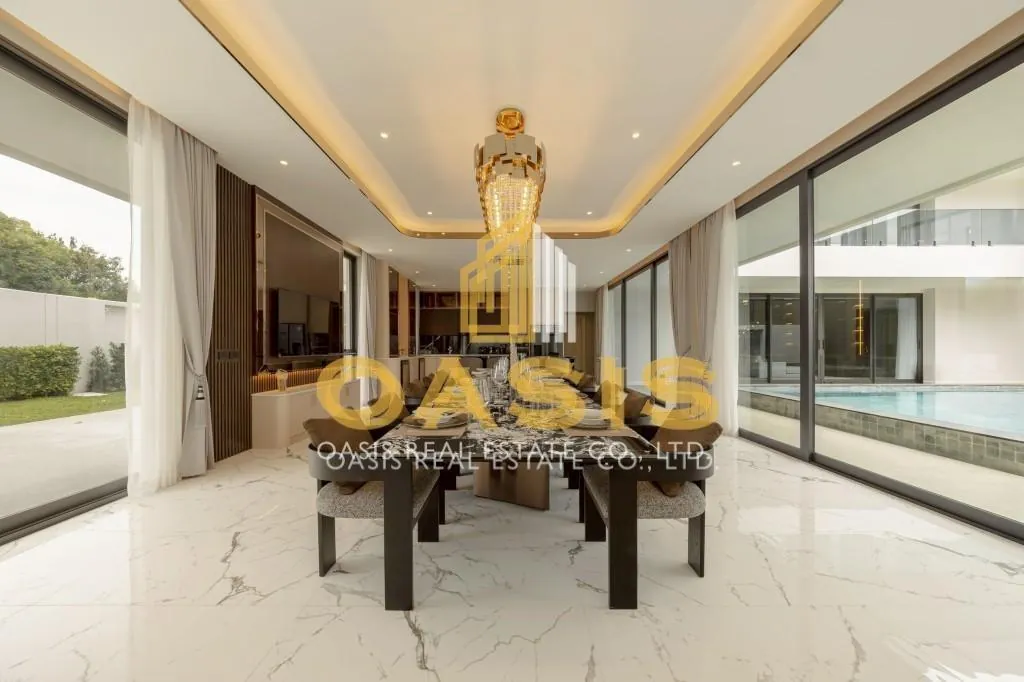 Luxury Modern Pool Villa Near Jomtien Beach For Sale