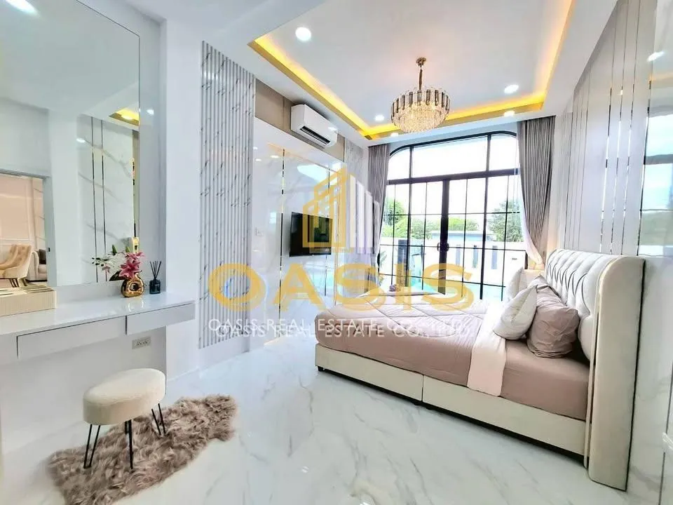 New pool villa for sale 1 km from MapPrachan Reservoir