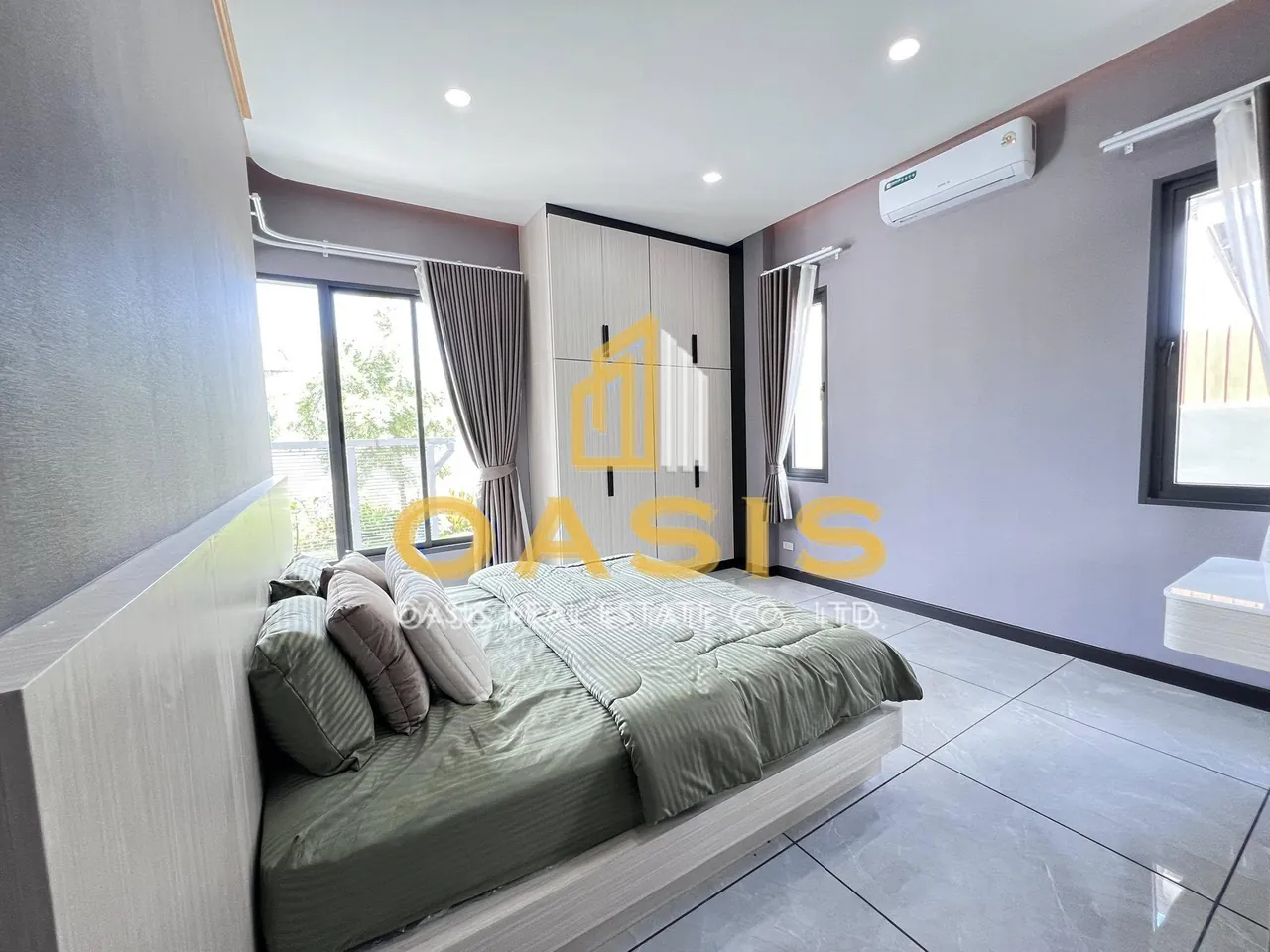 Single-Storey Pool Villa for Sale