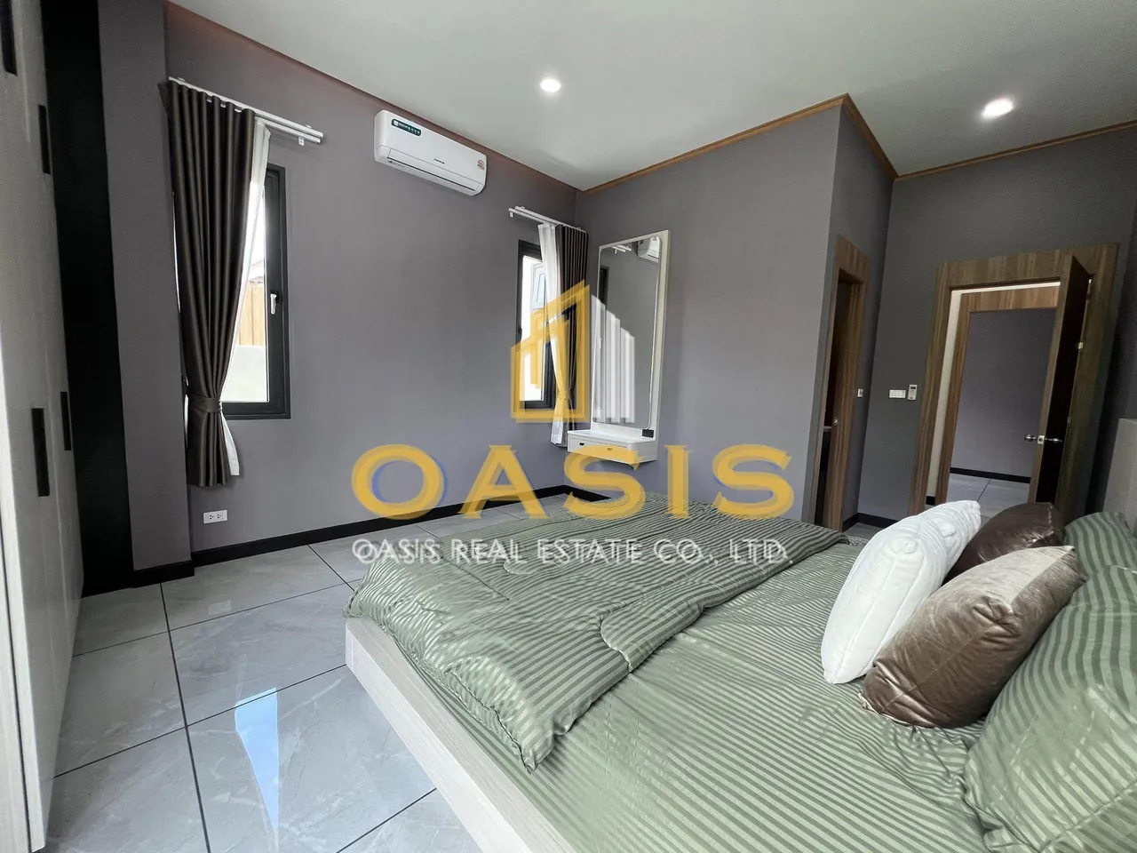 Single-Storey Pool Villa for Sale