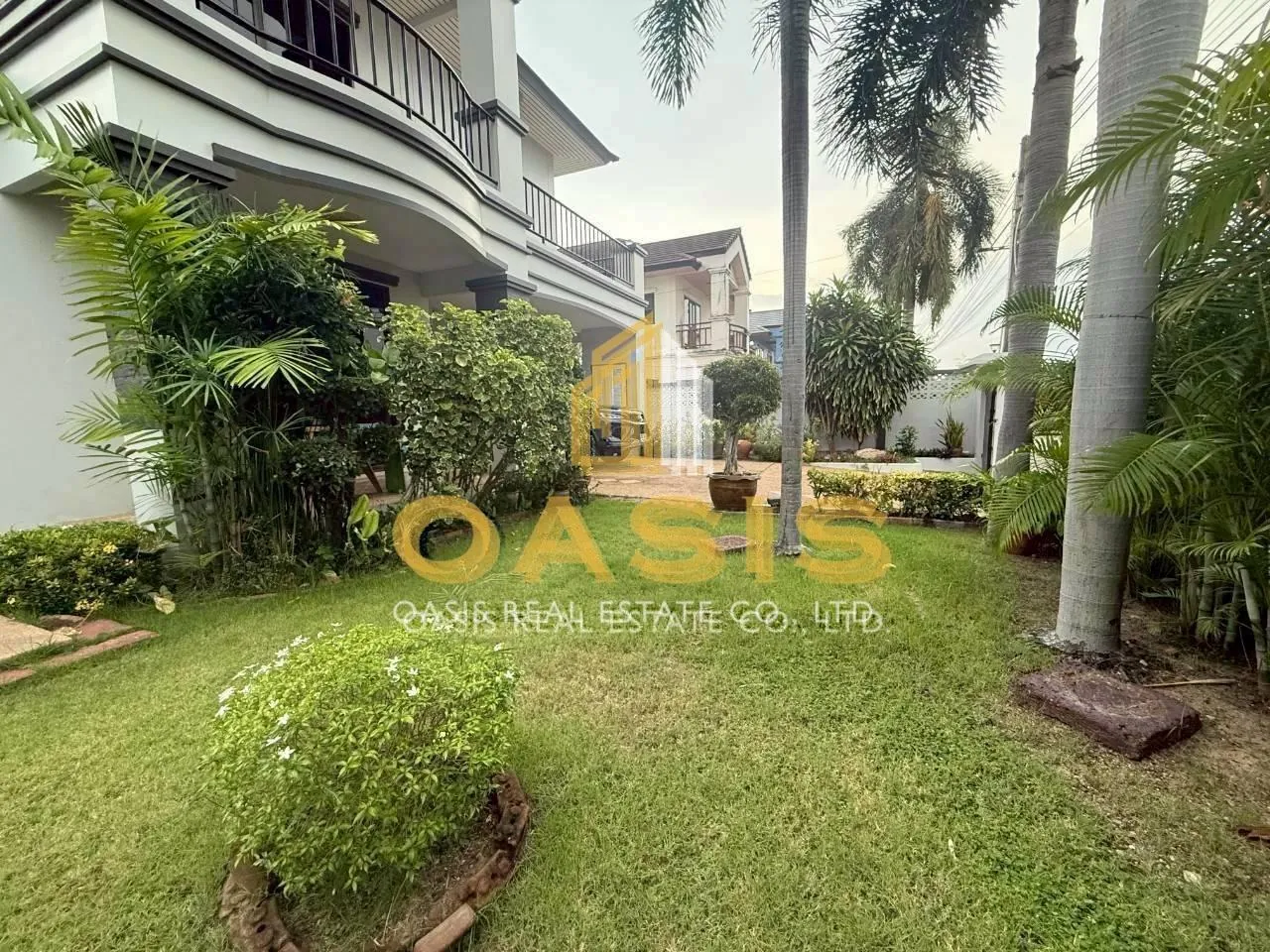 Exceptional renovated 2 story House for Sale and Rent