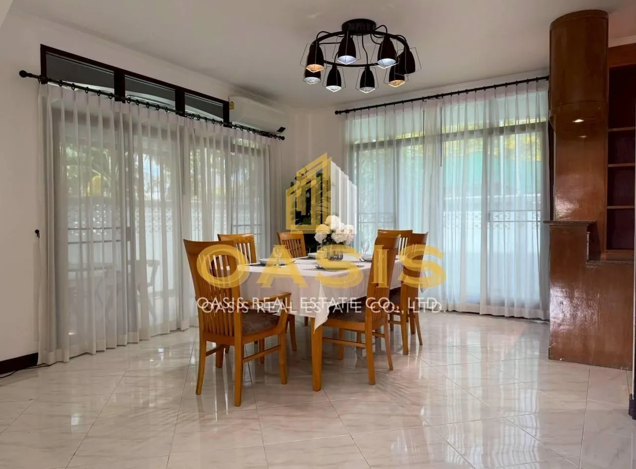 Exceptional renovated 2 story House for Sale and Rent
