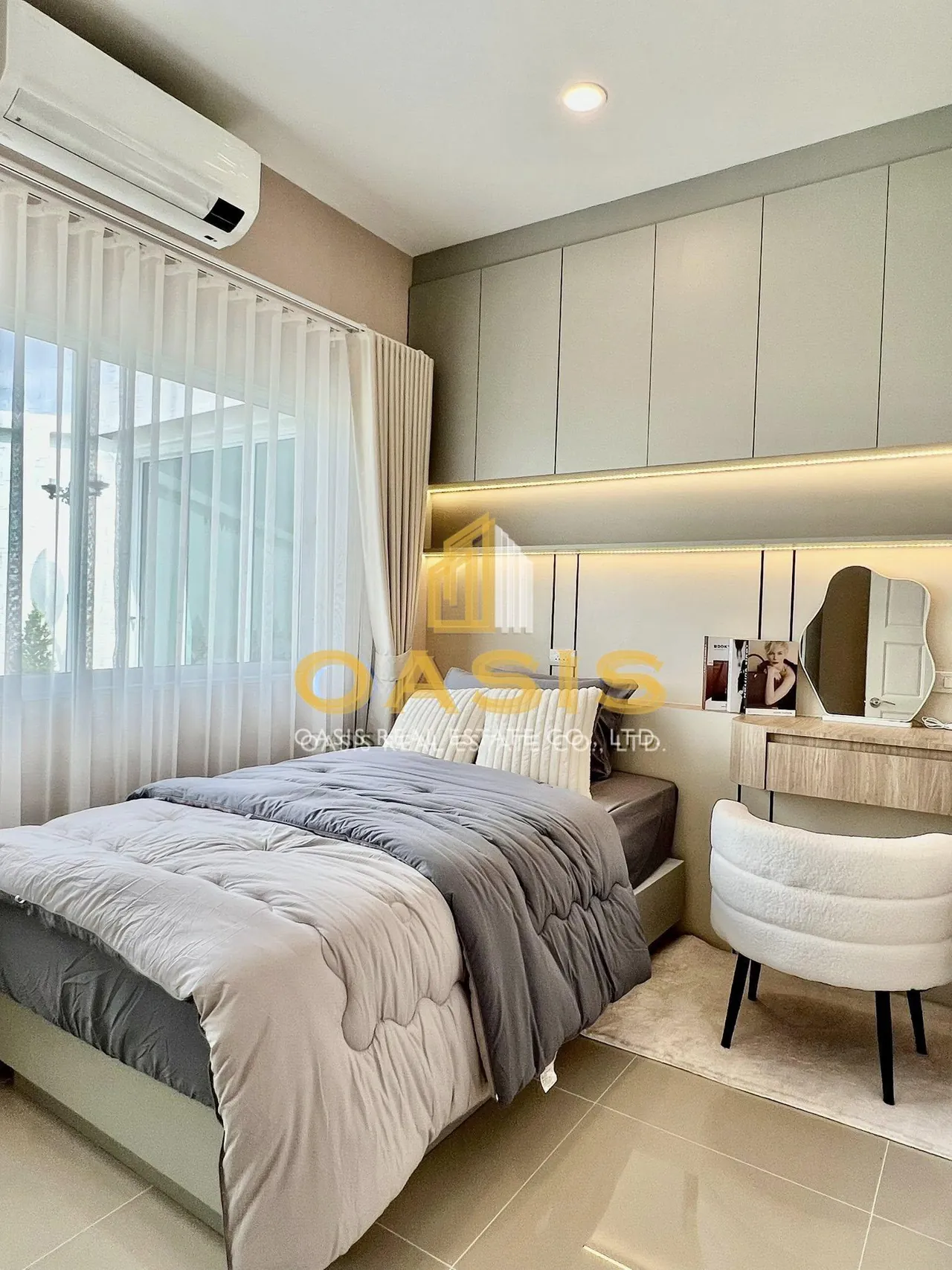 Single-storey corner house with a gentle for sale