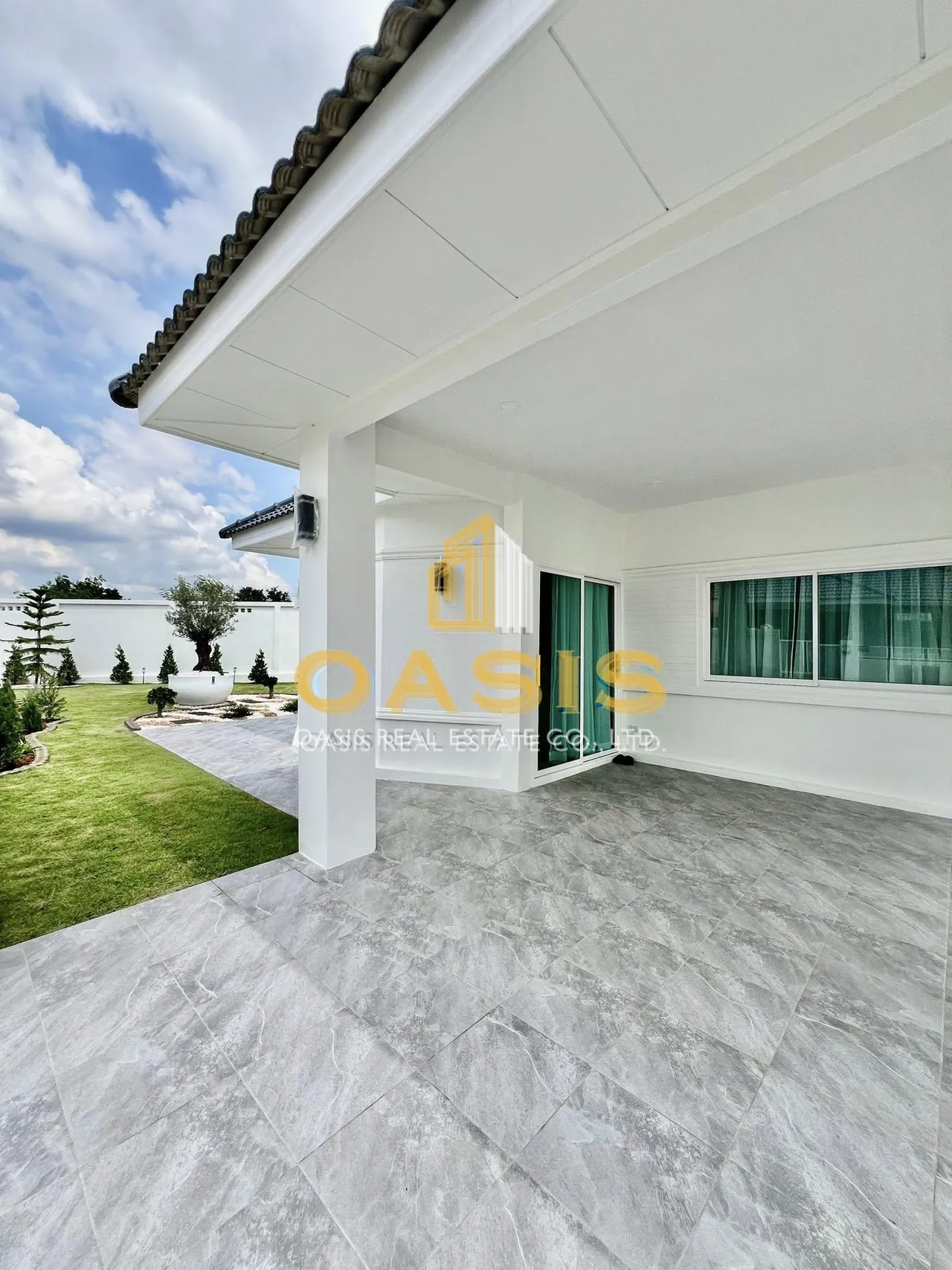 Single-storey corner house with a gentle for sale