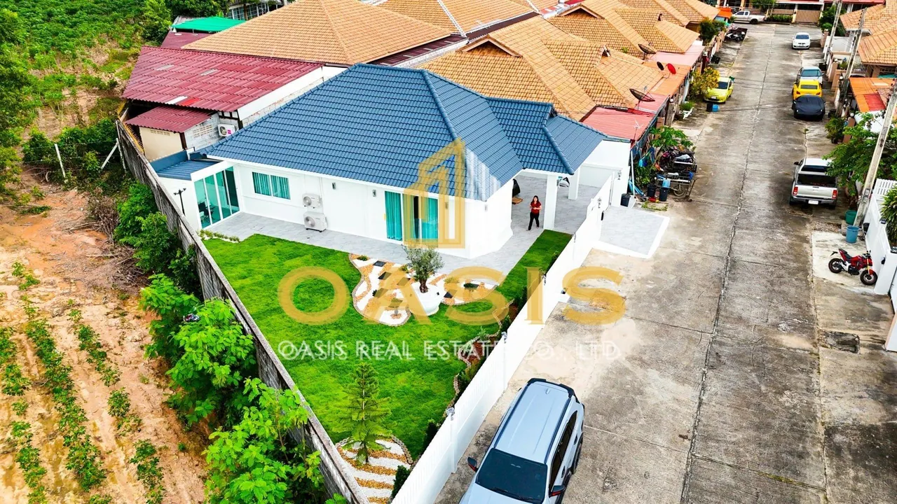 Single-storey corner house with a gentle for sale
