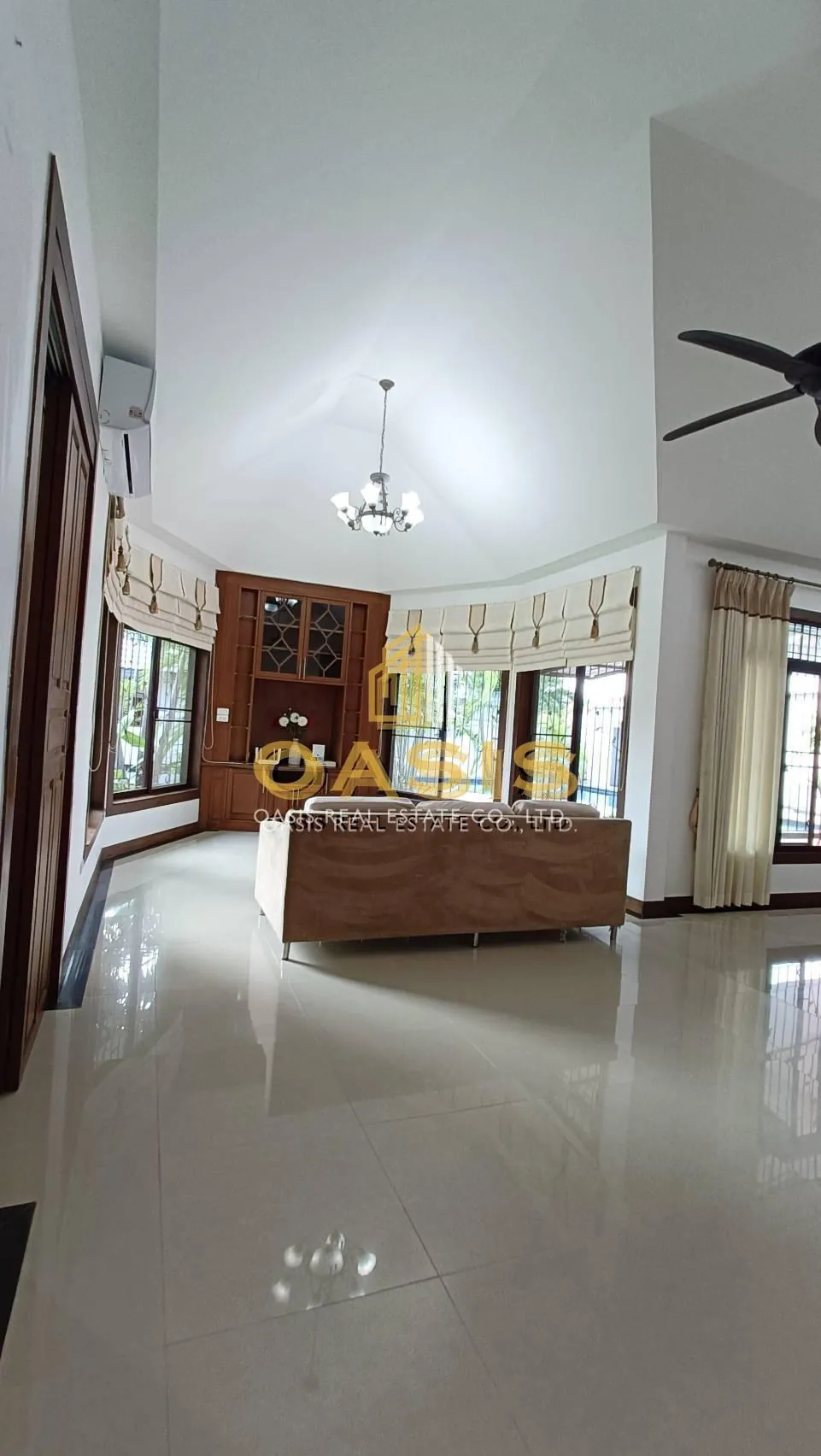 Family House for Sale Nibbana Shade