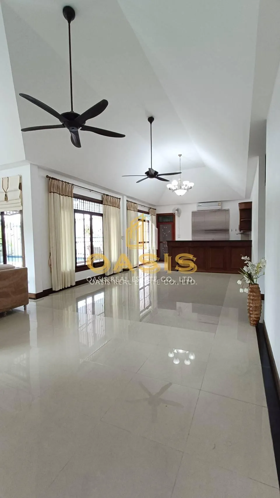 Family House for Sale Nibbana Shade