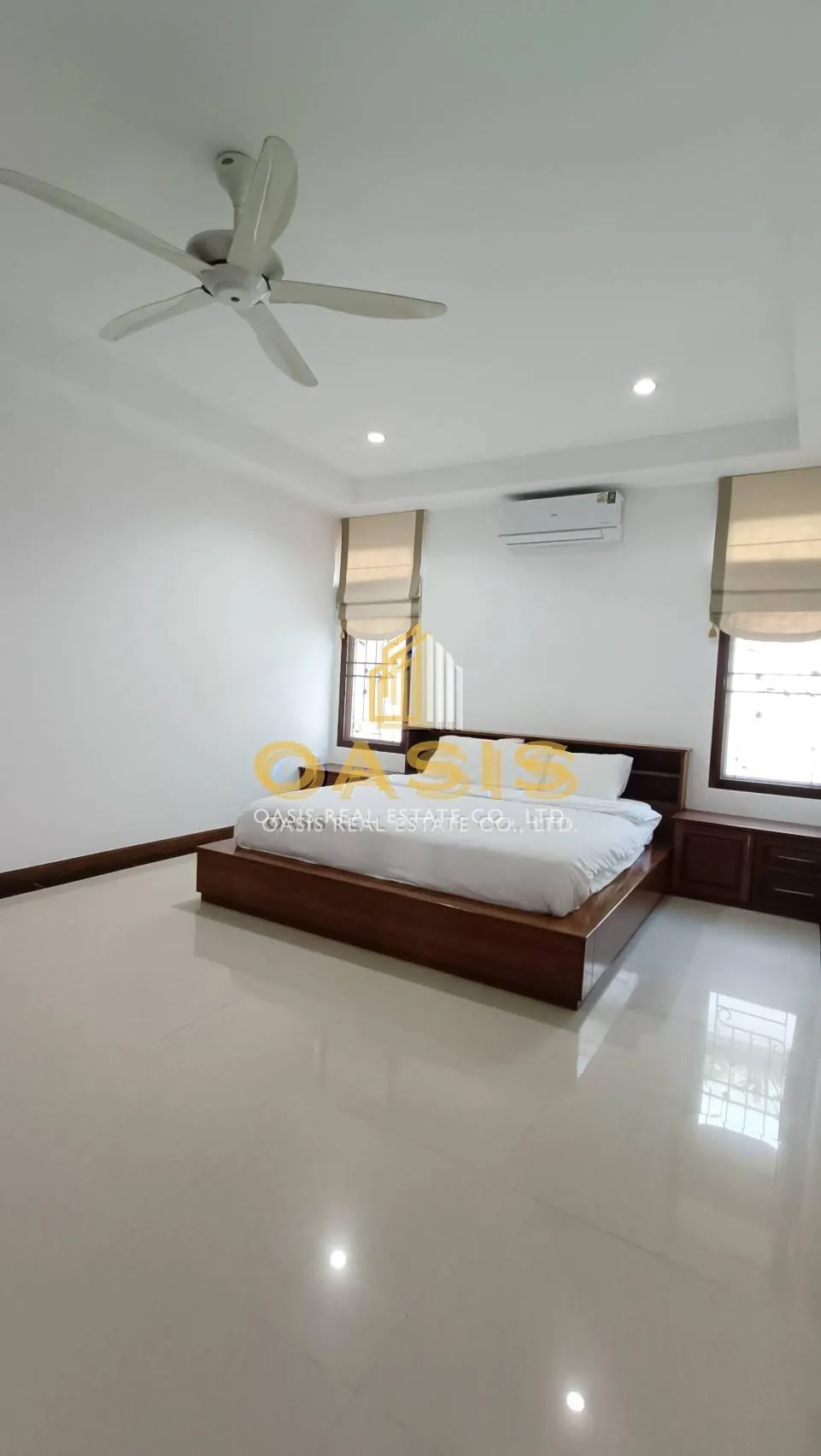 Family House for Sale Nibbana Shade